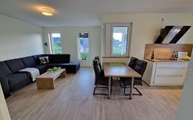 Apartment Nahe Meyer Werft In Ostfriesland Mit Kueche & Netflix